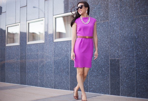 What Color Shoes Goes With Fuchsia Dress