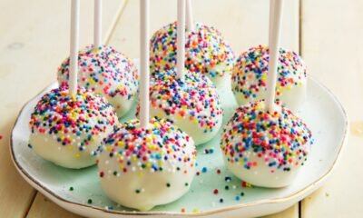 Do Cake Pops Need to Be Refrigerated?