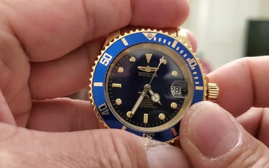 How to Change Date on Invicta Watch