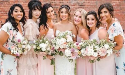 What Does a Hostess Do at a Wedding