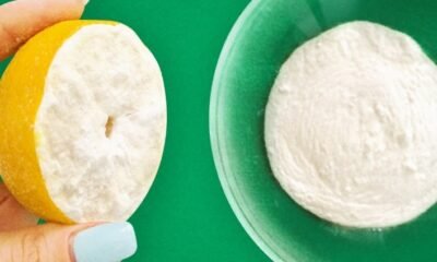 What happens when baking soda is mixed with lemon juice