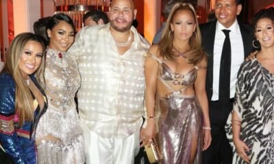 What to Wear to a 50th Birthday Party