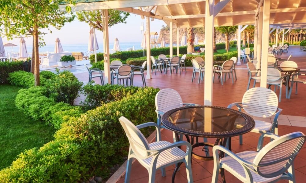Retractable Awning