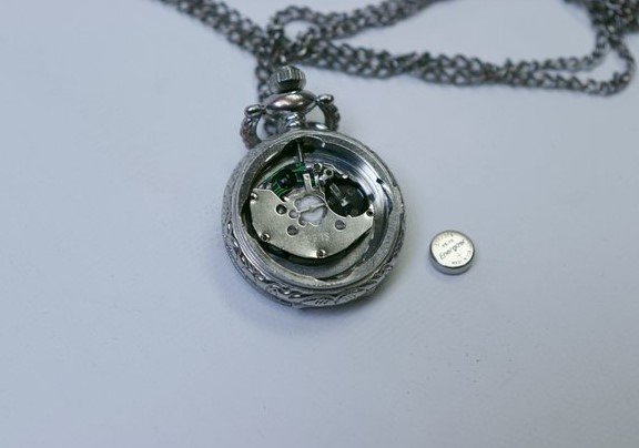 How to change the battery in a Pocket Watch