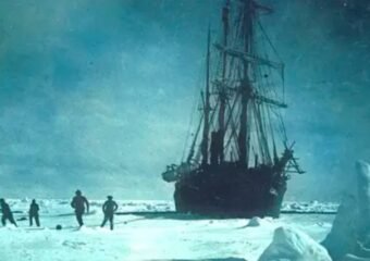 Ernest Shackleton Quest Ship Discovery
