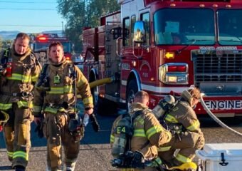 grand junction fire department north avenue strip mall fire response
