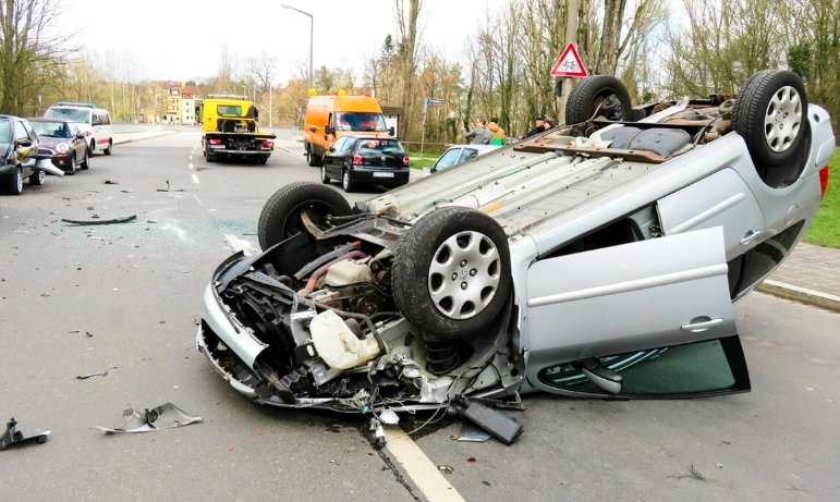 two injured huntington county crash thursday night