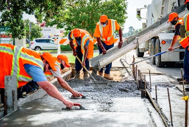 woodburn road construction closure July 2024