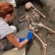 pompeii victims bedroom discovery gold coins jewelry