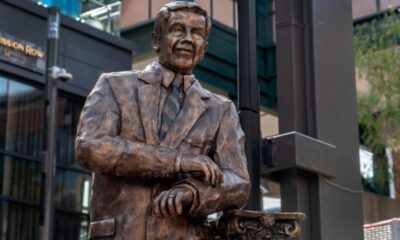 statue honoring former senator richard lugar unveiled in indianapolis