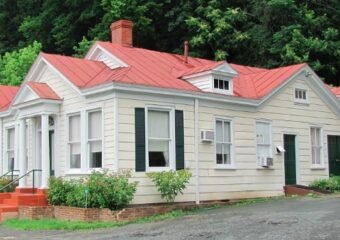 Colorado Funeral Home Owners Enter Plea Deal