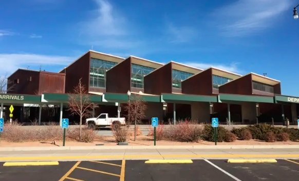 grand junction regional airport