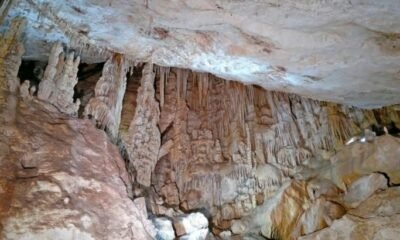 Cueva de Los Murciélagos, prehistoric weapons