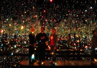 christmas-lights-display-farm-colorado-community