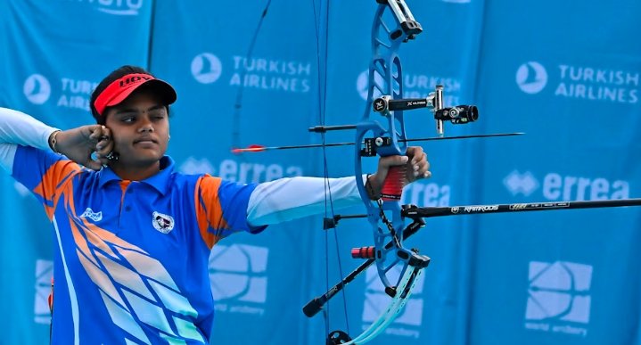 Indiana Tech archery team competition medal win