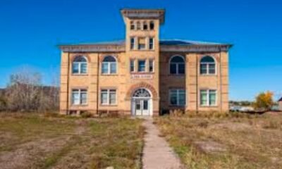 loma-schoolhouse-restoration