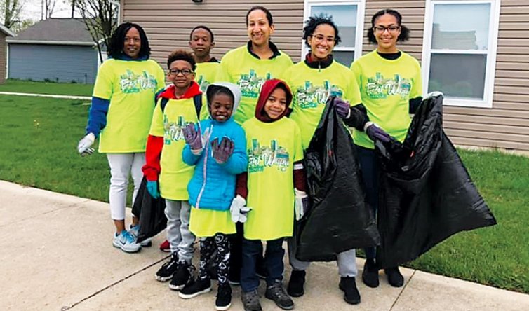 fort wayne great american cleanup volunteers at headwaters park