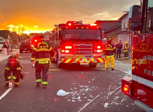 grand junction fire department early morning house fire