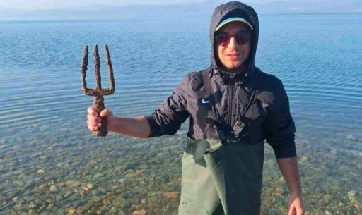 Lake Iznik trident Roman artifact Turkey Poseidon spear