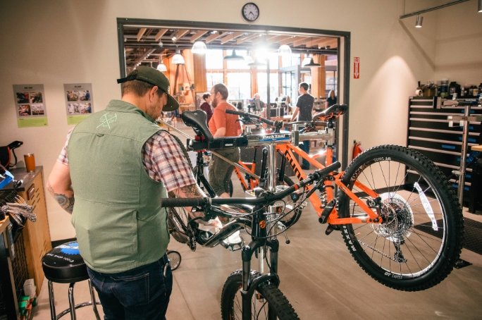 bike repair clinic Grand Junction