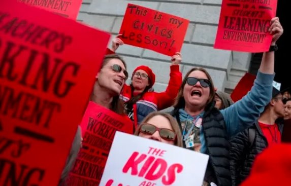 mesa valley education association teachers protest colorado
