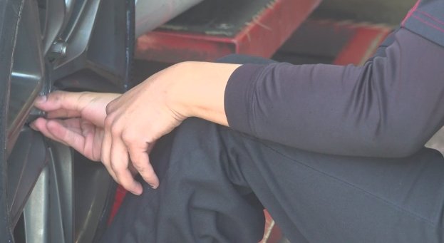 Fourth of July road trip tire safety check