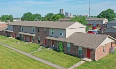 River Pointe Townhomes Fort Wayne, Fort Wayne apartment trash