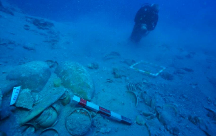 ancient shipwreck ceramics Turkey Adrasan underwater