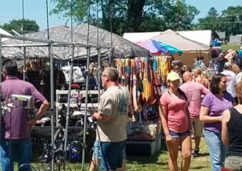 lawton park flea market fort wayne indiana vintage stalls
