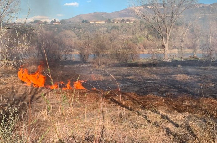 parachute colorado wildfire evacuation highway 6 closure