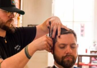 Barbershop Marks 10 Years of Loyalty and Lineups