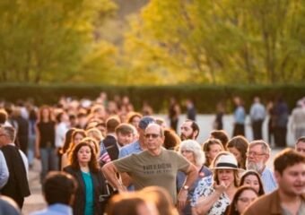 Charlie Kirk vigil crowd