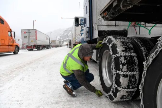 Colorado I-70 snow chains