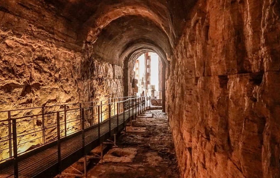 Colosseum secret tunnel