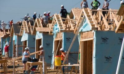 Habitat for Humanity volunteers building home