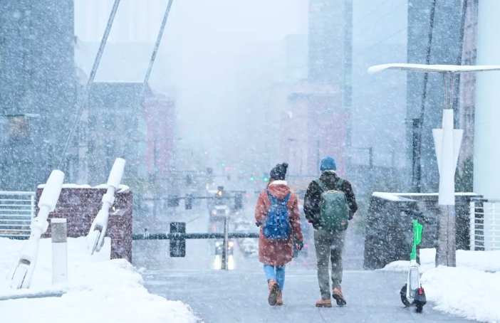 Colorado Mountain Snow Hits Post-Thanksgiving Travel