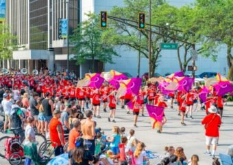 Fort Wayne downtown shopping event