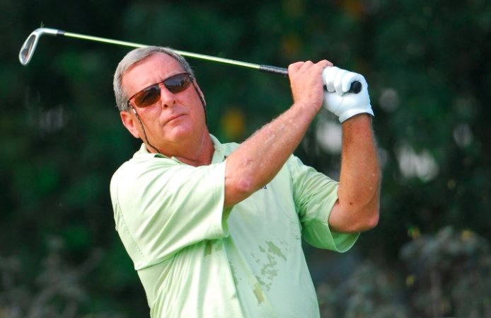 Fuzzy Zoeller Dies at 74