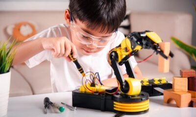 children building lego robots