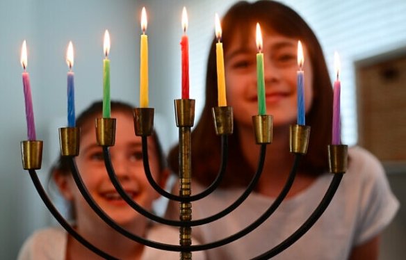 Chanukah menorah lighting