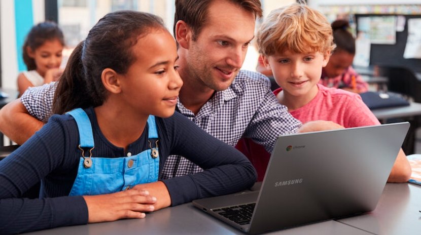 District 51 Foundation Awards $10K for Classroom Tech