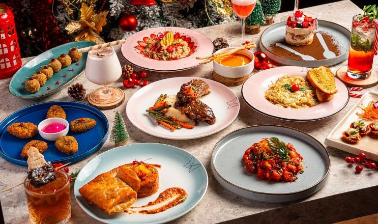 NineHouse Bids Farewell with Free Christmas Meals