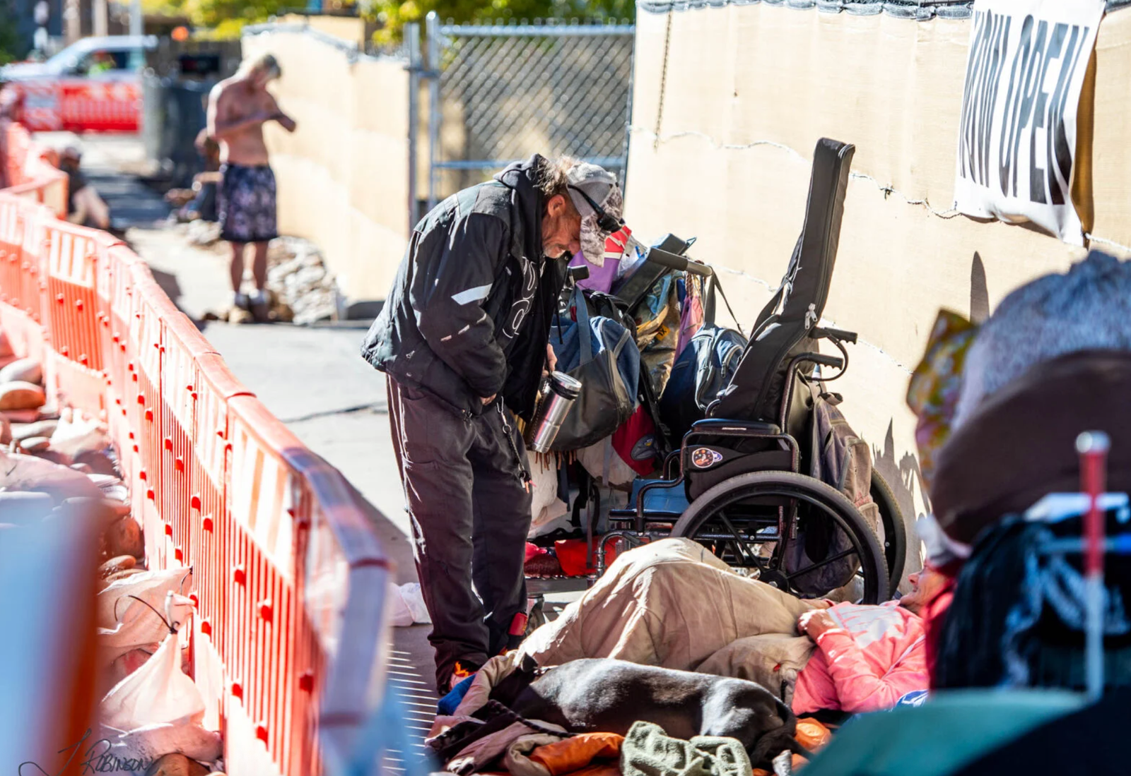 grand junction colorado homeless shelter closing