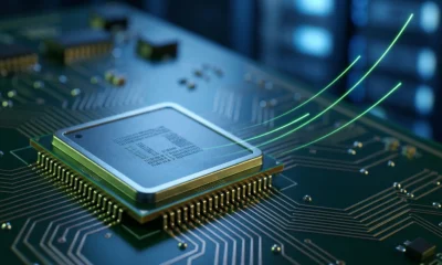 MRVL, AVGO and HPE stocks hit 52-week highs on AI infrastructure demand.