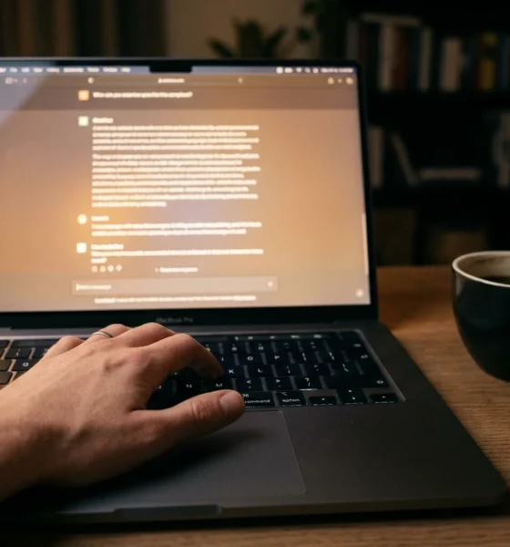AI use at work and reduced critical thinking