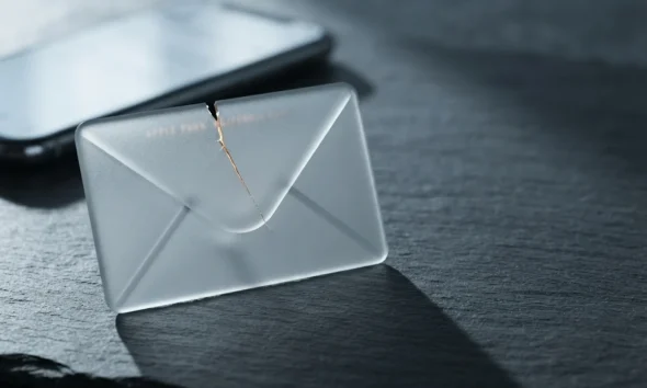 Apple Hide My Email lawsuit privacy flaw class action