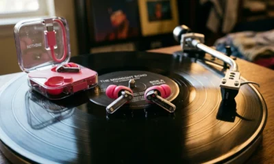 Nothing Ear 3a pink earbuds leak