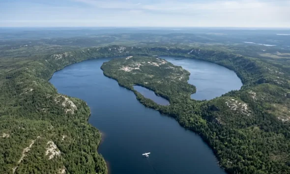 Quebec meteor crater Uhackatik discovered on Google Maps