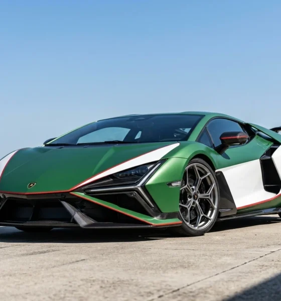 Lamborghini Revuelto SV hybrid supercar rear wing track