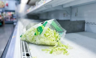 Taylor Farms iceberg lettuce cyclospora outbreak Walmart recall map
